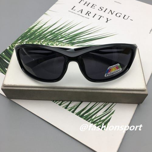Punk Outdoor Cycling Fishing Polarized Sunglasses Black Frame Square Lens Sunglasses Unisex