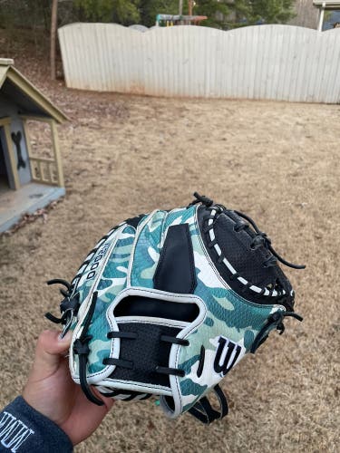 Wilson Snakeskin A2000 Catchers Mitt