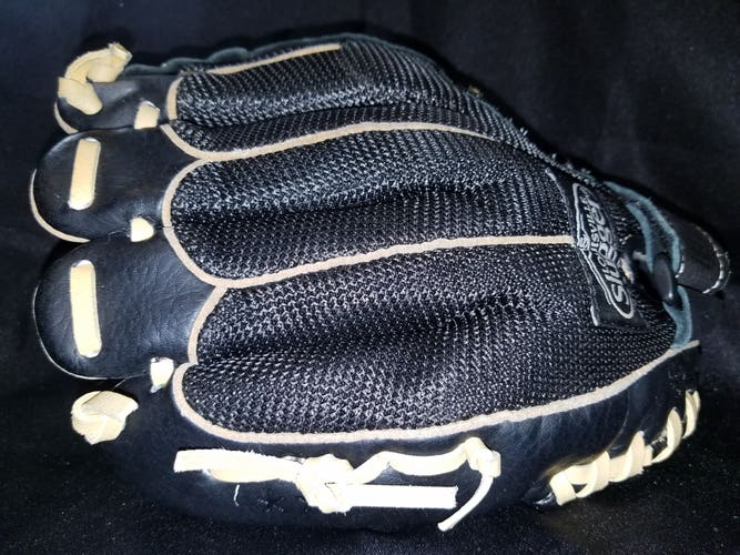 Used Louisville Slugger Right Hand Throw HXBK5D Baseball Glove 10.5"