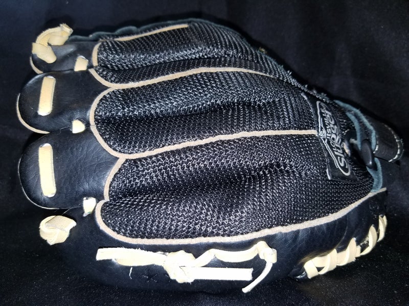 Used Louisville Slugger Right Hand Throw HXBK5D Baseball Glove 10.5"