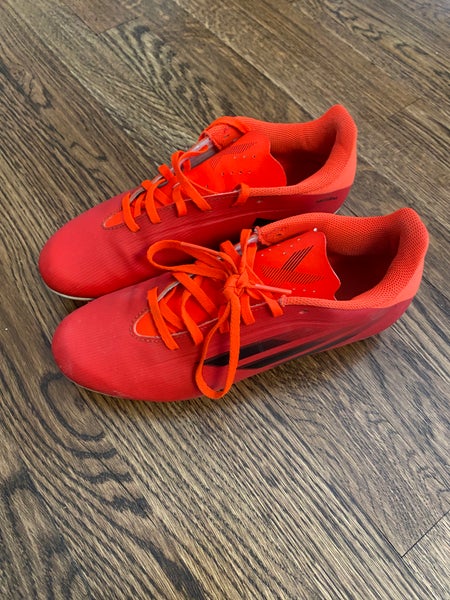 Red Men's Used Size 8.0 (Women's 9.0) Adidas Cleats