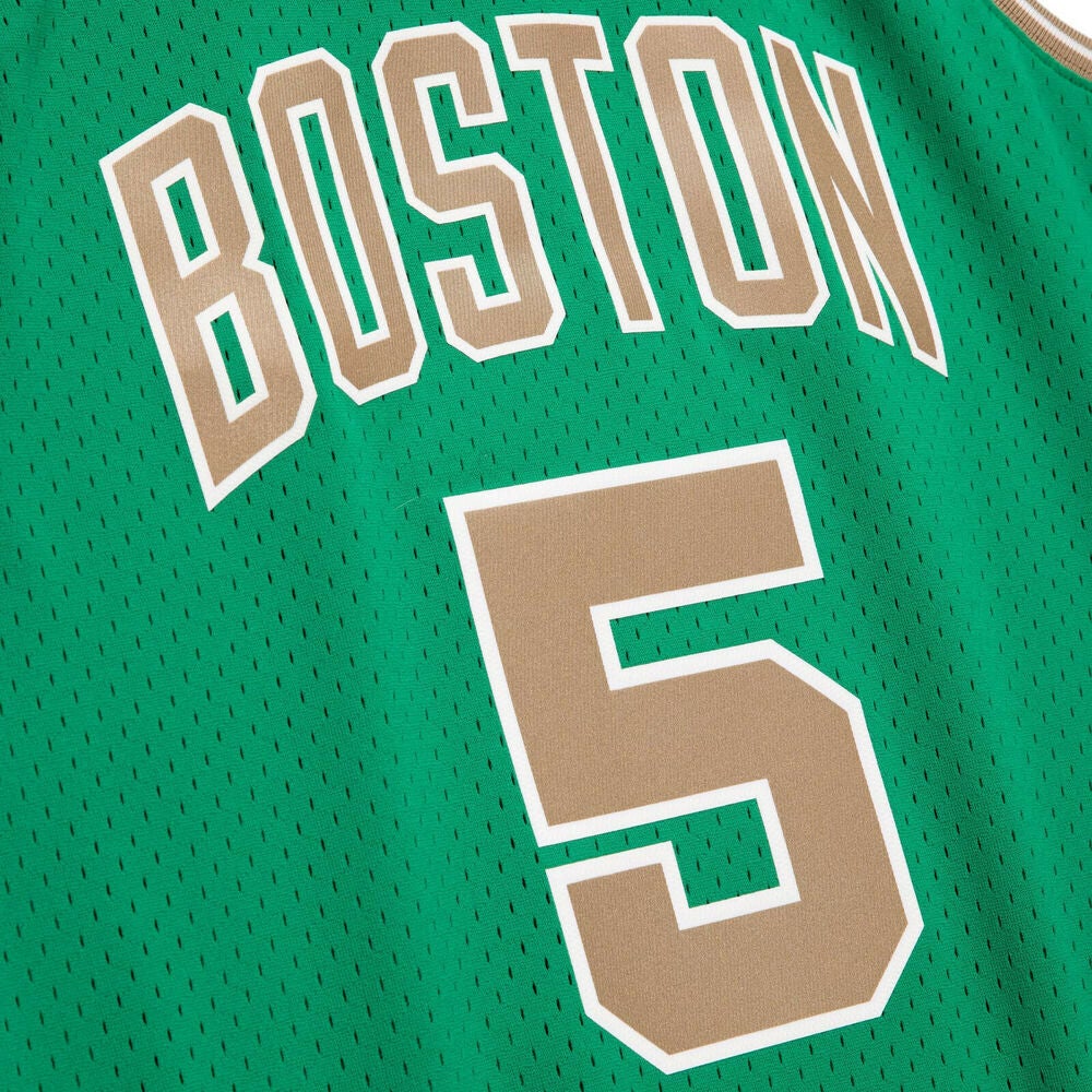 Kevin Garnett Italy Boston Celtics Autographed Mitchell & Ness
