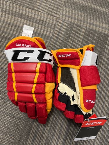 New Custom Calgary Flames Retro CCM 14" Tacks 4 Roll Pro Gloves