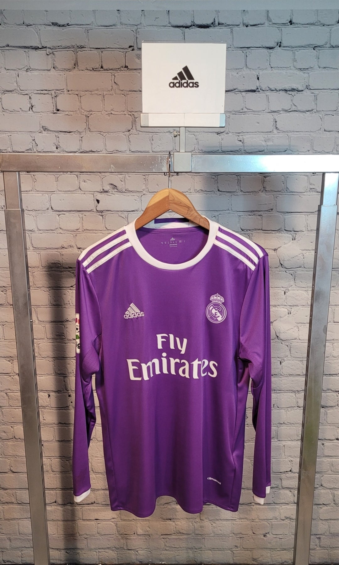 Real Madrid Away 16/17 Long Sleeve Jersey