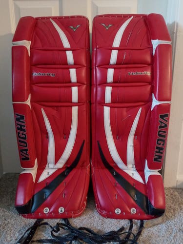 Used 31+1" Vaughn Velocity V5 Goalie Leg Pads