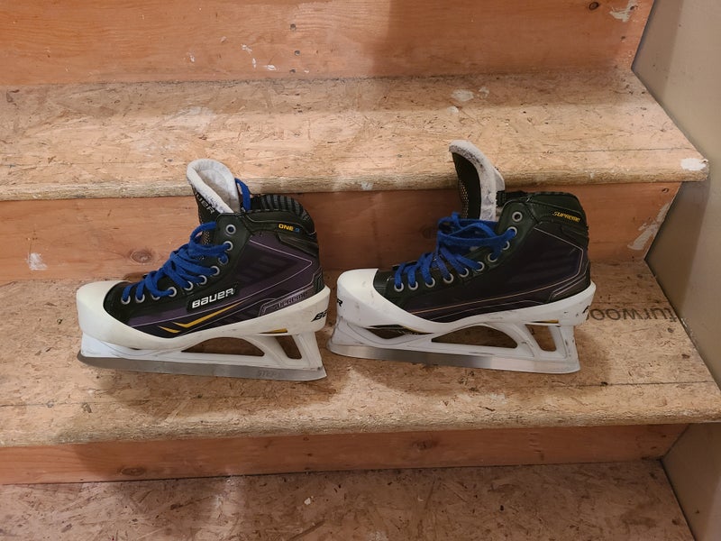 Bauer Supreme one 9 skates w/ step steel blades
