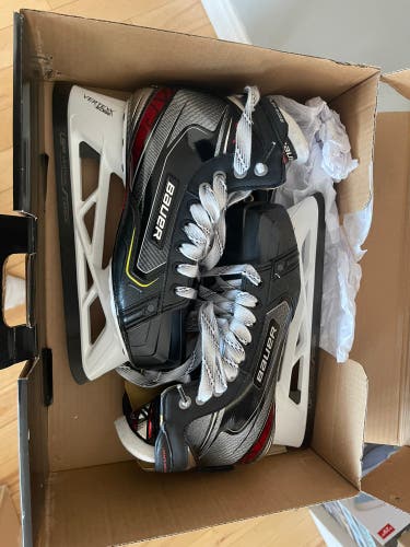 Senior Bauer Regular Width Size 11 Vapor 2X Pro Hockey Goalie Skates