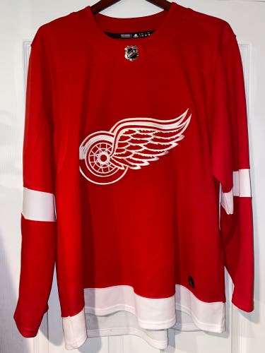 Authentic adidas Detroit redwings home red jersey