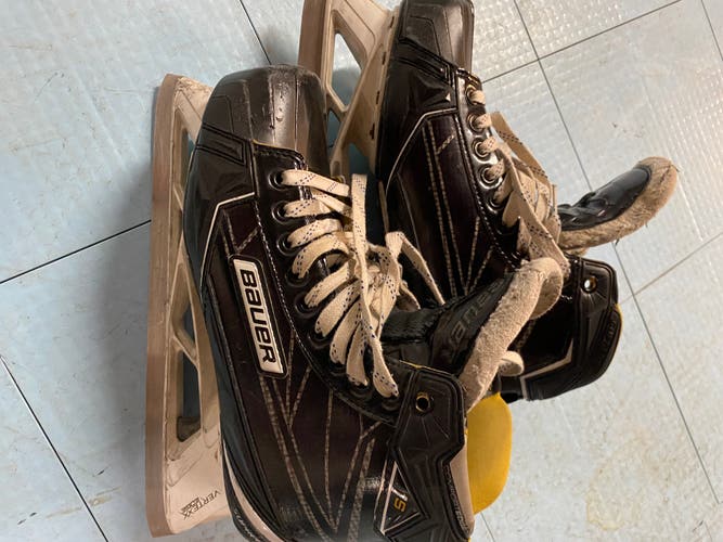 Senior Used Bauer Supreme 1S Hockey Goalie Skates Regular Width Pro Stock Size 8.5