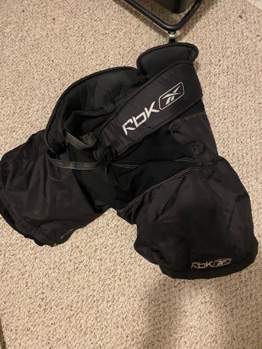 Senior XL Reebok  7k Hockey Pants