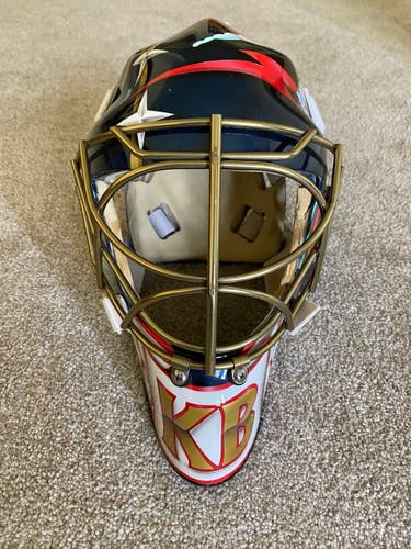 Senior Used Warwick Ryan Miller model Goalie Mask