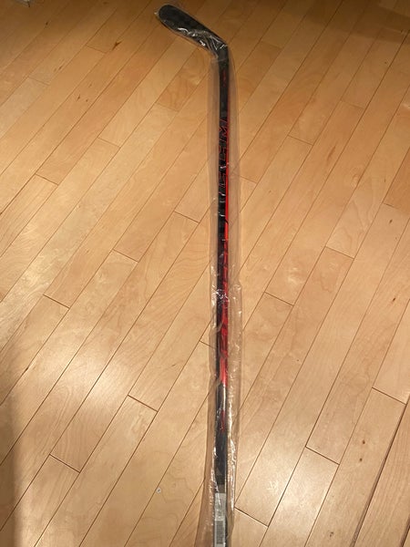 P29 75 Flex Left Senior Left Hand Jetspeed FT4 Pro Hockey Stick