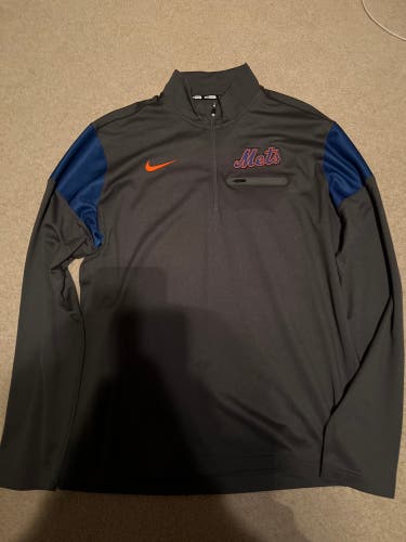 New York Mets Team Issued Nike 1/4 Zip Pullover Medium