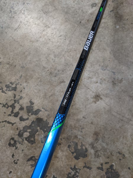 Two (2) New SR Bauer RH Nexus Geo Hockey Sticks Toe Pattern P28 77 Flex