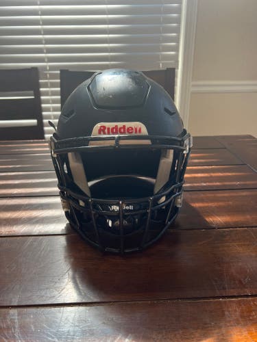 Football Helmet- Riddell SpeedFlex- Large- Matte Black