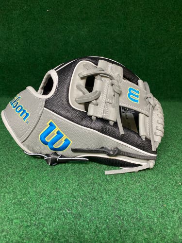 Infield 11.5" A2000 Baseball Glove