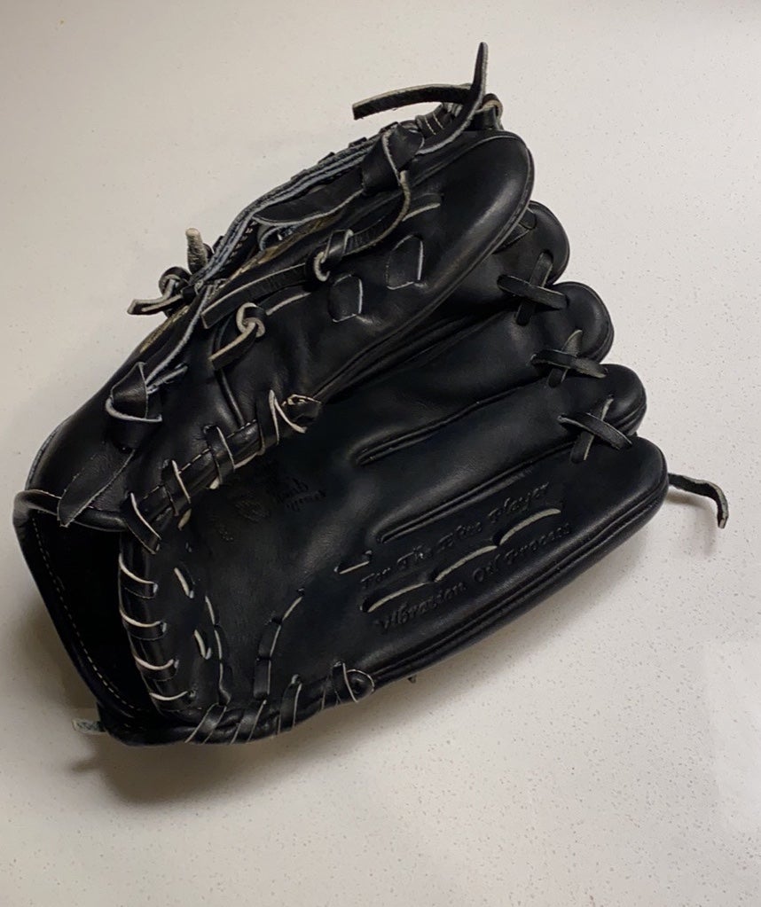 Mizuno GGE61VAX 11.5 Inch  RHT Global Elite VOP Pro Infield Baseball Glove 