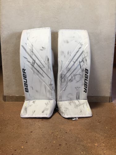 35" Bauer  Hyperlite Goalie Leg Pads