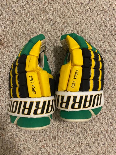 Warrior 15"  North Stars Remix Gloves