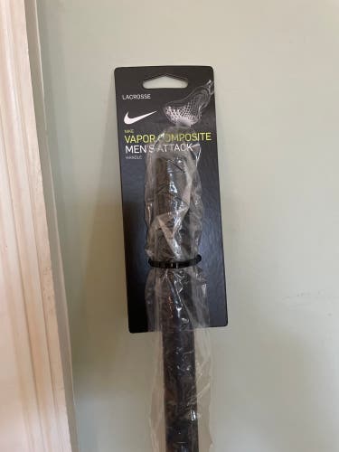 Nike Vapor Composite Mens’s Attack Handle