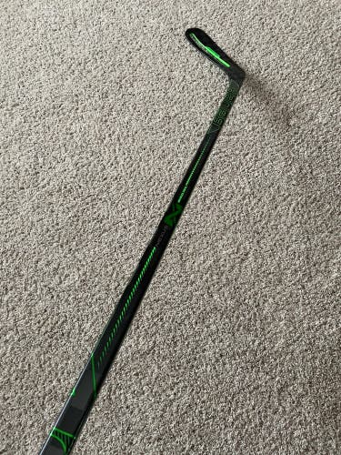 Bauer Nexus ADV Player Stick
