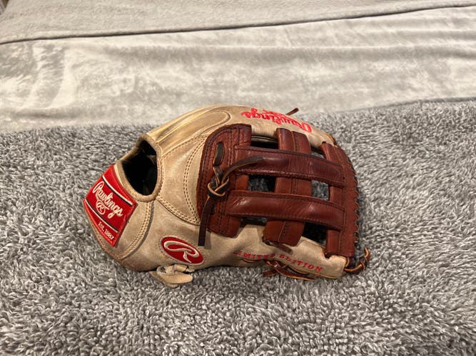 Outfield 12.75" Heart of the Hide Baseball Glove