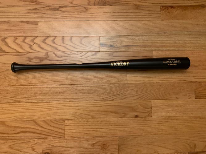 Old Hickory Black 33" Black Label Bats