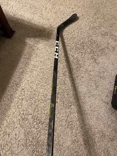 Nathan Mackinnon Pro Stock CCM Trigger 3D PMT RH Stick