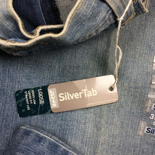 NWT Vintage 90s Y2K Levi's SilverTab Light Wash Denim Jeans Loose