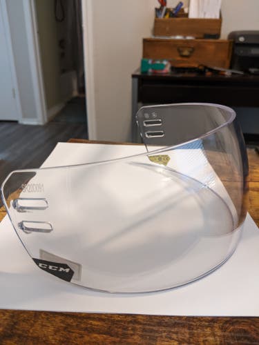 CCM VR PRO STRAIGHT VISOR