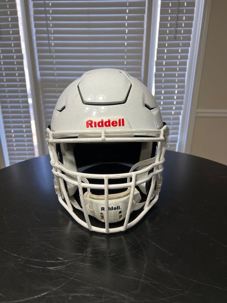 Football Helmet-Riddell SpeedFlex- Large- White