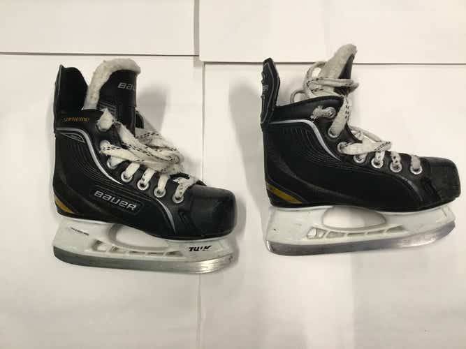 Used Bauer Supreme Youth 10.0 Ice Hockey Skates