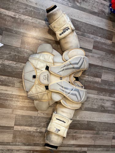 Vaughn V7 XF Chest Protector Size XL