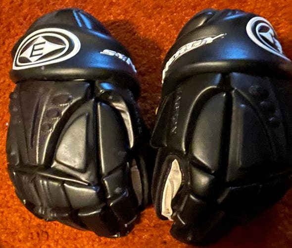 Easton synergy gloves