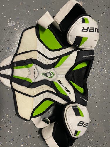 Senior Used Medium Bauer Supreme One.8 Shoulder Pads