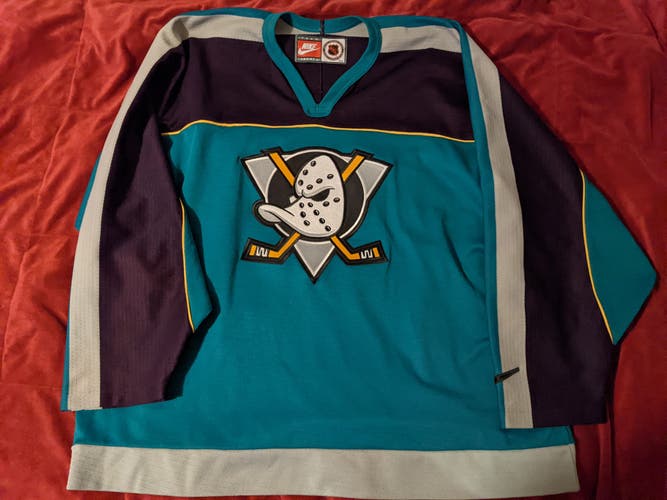 Adult 1997 1998 Mighty Ducks  Used XL Nike Jersey