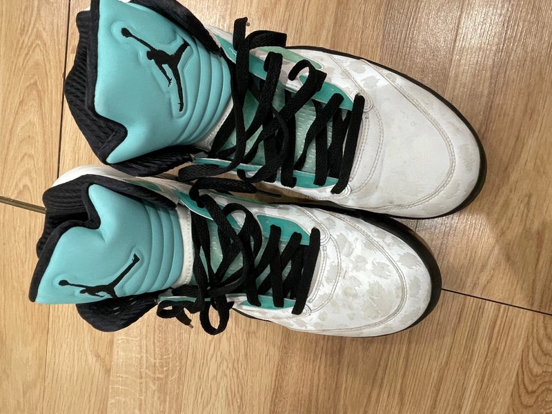Jordan Retro 5 Island Green