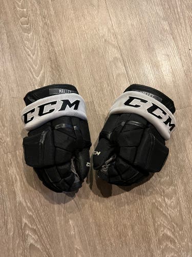 CCM HG12 Pro Stock 13” Hockey Gloves