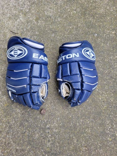 Used Easton Synergy 500 Gloves 14"