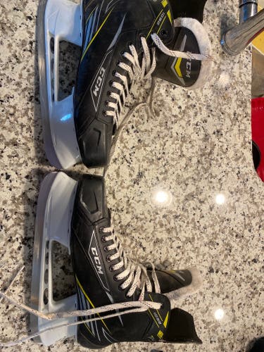 Senior CCM Regular Width  Size 13 Tacks 1092 Hockey Skates