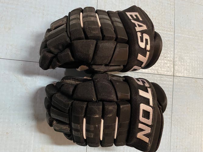 Used Easton Pro 4 Roll Gloves 13"