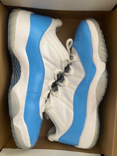Air Jordan 11 retro low, Carolina Blue
