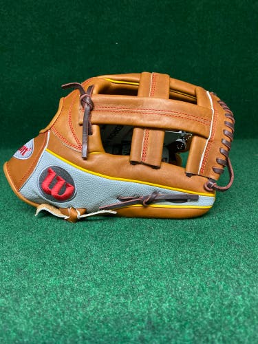 Infield 11.75" A2000 Baseball Glove