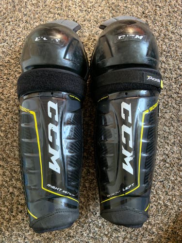 CCM  Tacks 9080 Shin Pads