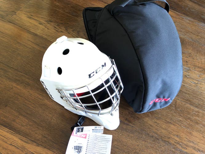 White SIZE SR S Goalie Mask  New CCM 1.9   HECC certification valid until  HECC THE END OF 12-2023