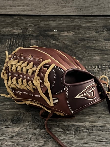 Goin Yard 11.25" Baseball Glove