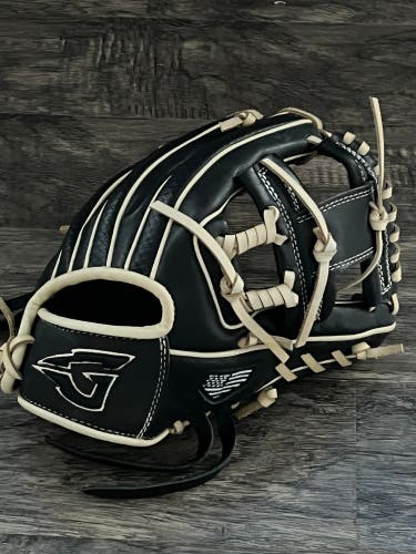 Goin Yard.  Infield 11.75" Pro series Baseball Glove