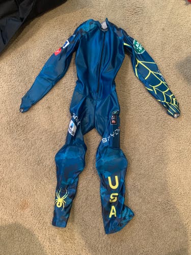 2020 Womens US Ski Team GS Suit