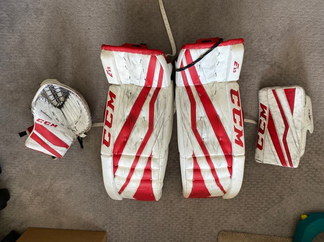 35"+2 CCM E3.9 Pads, Glove, Blocker Set