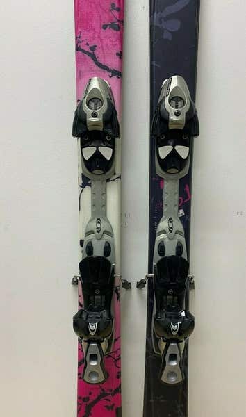 Salomon Temptress 161cm Twin-Tip Freestyle Women's Skis Salomon